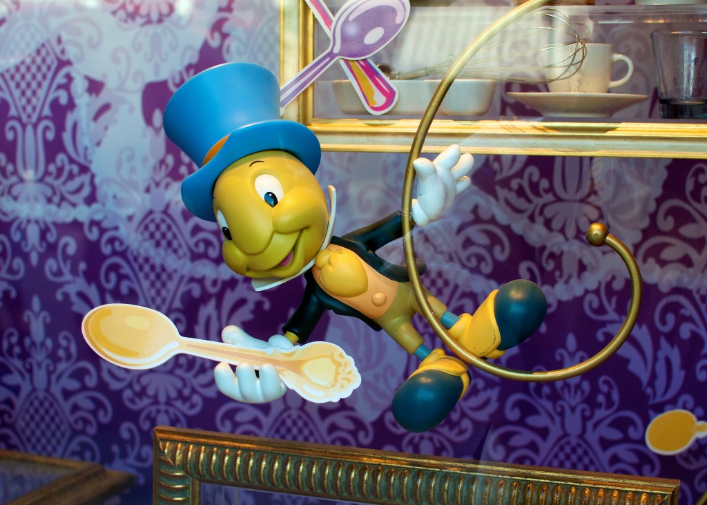 Le criquet Jiminy jigsaw puzzle in Animaux puzzles on TheJigsawPuzzles.com