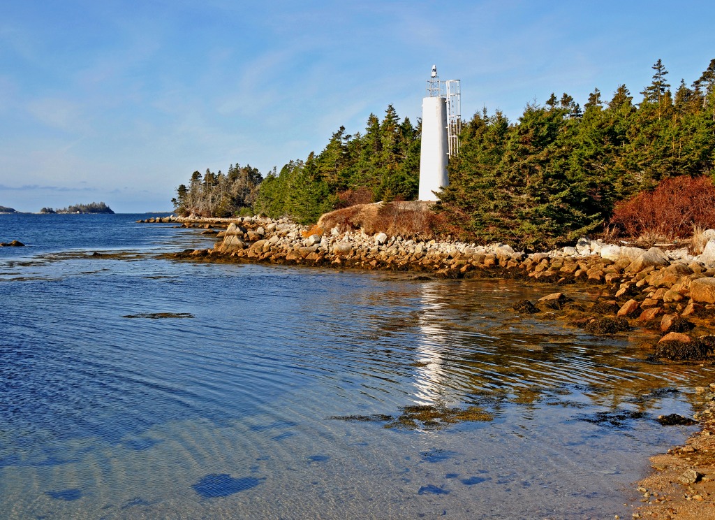Pennant Harbour Lighthouse, Nova Scotia jigsaw puzzle in Puzzle of the Day puzzles on TheJigsawPuzzles.com