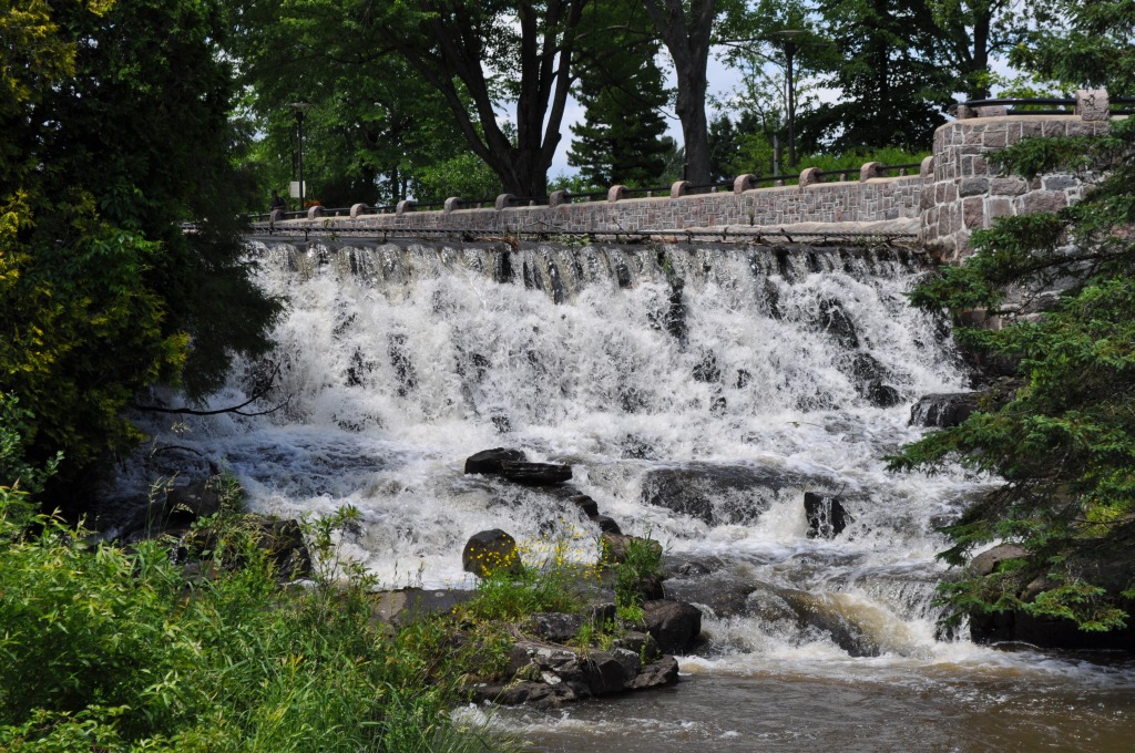 Parc du Moulin Québec, Charlesbourg jigsaw puzzle in Waterfalls puzzles on TheJigsawPuzzles.com