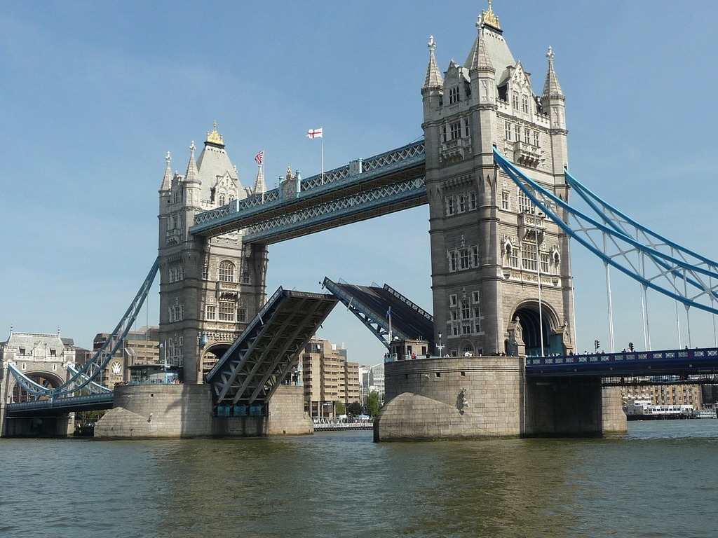 Tower Bridge, London jigsaw puzzle in Bridges puzzles on TheJigsawPuzzles.com
