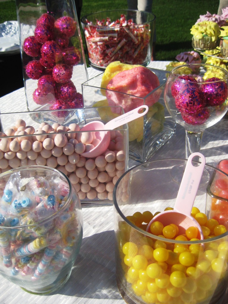 Candy Buffet jigsaw puzzle in Food & Bakery puzzles on TheJigsawPuzzles.com