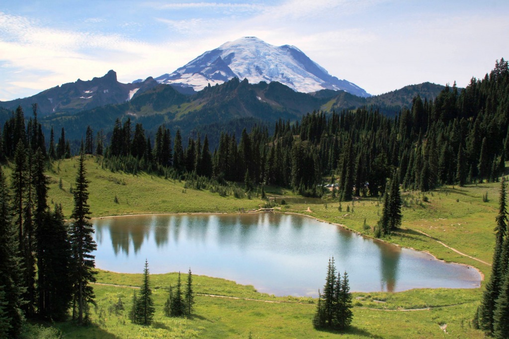 Mt. Rainier from Upper Tipsoo Lake jigsaw puzzle in Пазл дня puzzles on TheJigsawPuzzles.com