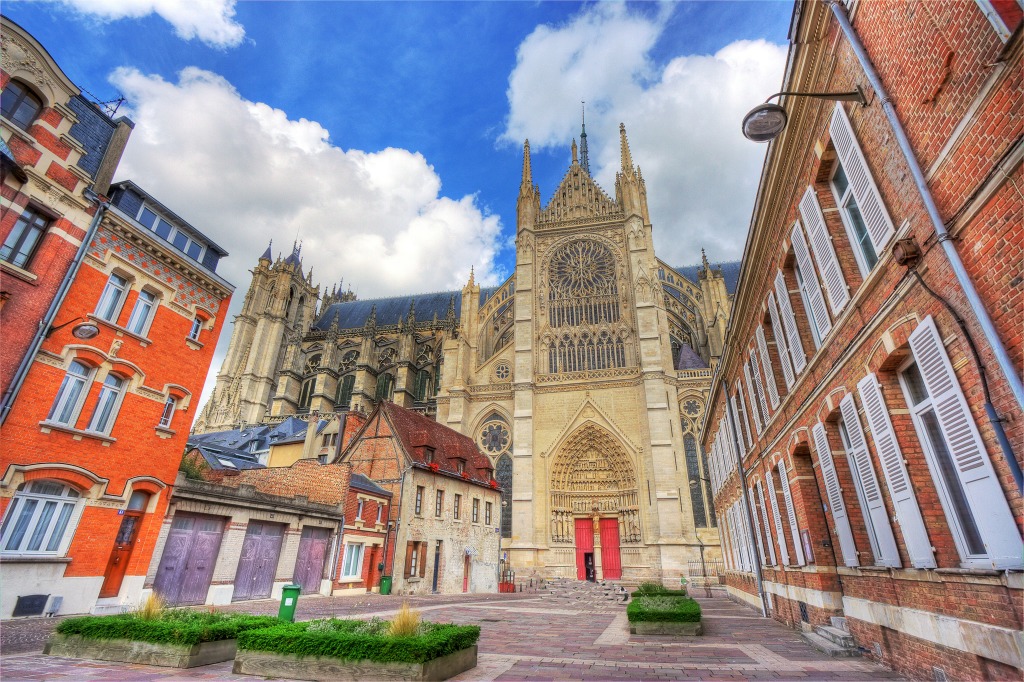 Amiens Cathedral, France jigsaw puzzle in Street View puzzles on TheJigsawPuzzles.com