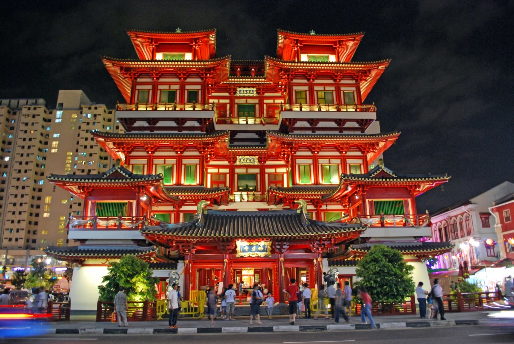 Buddha Tooth Relic Temple, Singapore jigsaw puzzle in Street View puzzles on TheJigsawPuzzles.com