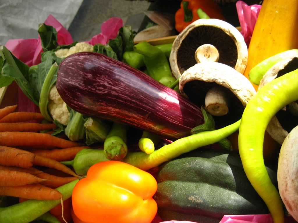 Colourful Vegetables jigsaw puzzle in Fruits & Veggies puzzles on TheJigsawPuzzles.com