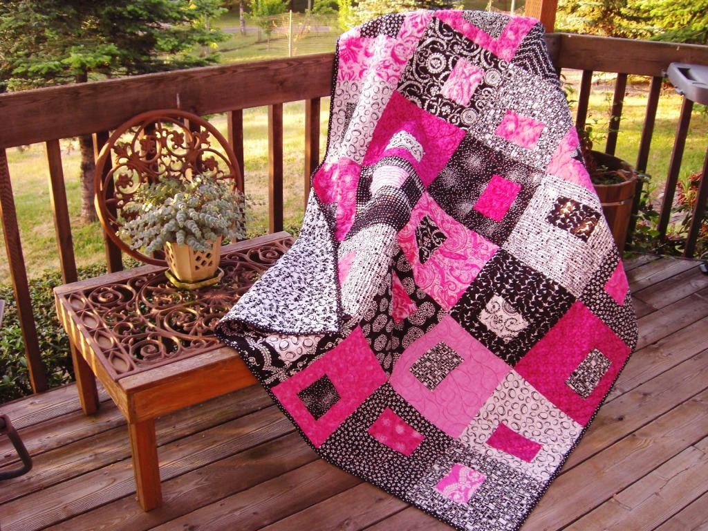 Pink Quilt on the Terrace jigsaw puzzle in Puzzle of the Day puzzles on TheJigsawPuzzles.com