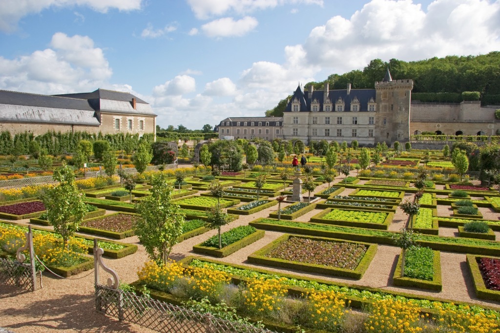 Chateau de Villandry, France jigsaw puzzle in Castles puzzles on ...