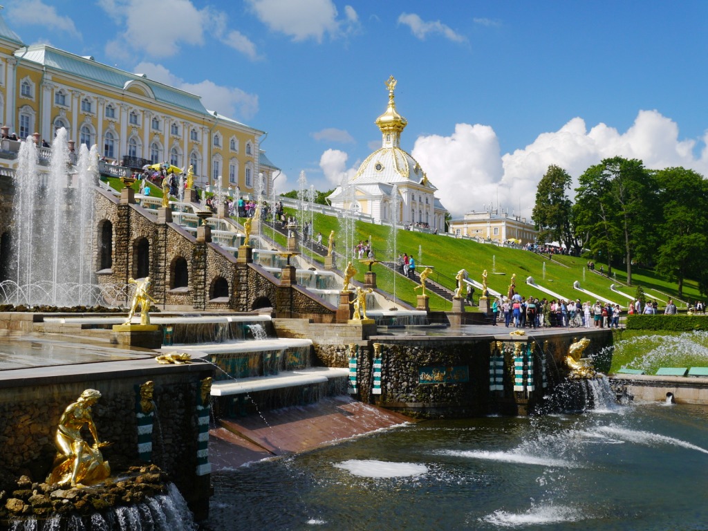 Peterhof Palace and Park jigsaw puzzle in Waterfalls puzzles on TheJigsawPuzzles.com