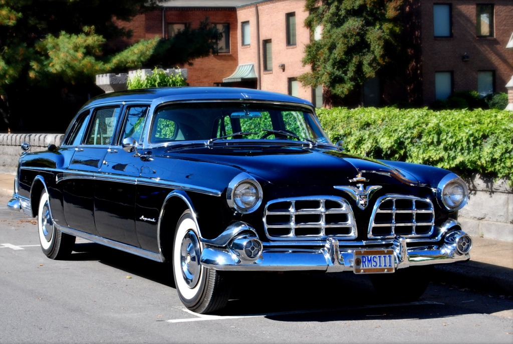 1956 Chrysler Imperial Limo jigsaw puzzle in Carros & Motos puzzles on TheJigsawPuzzles.com