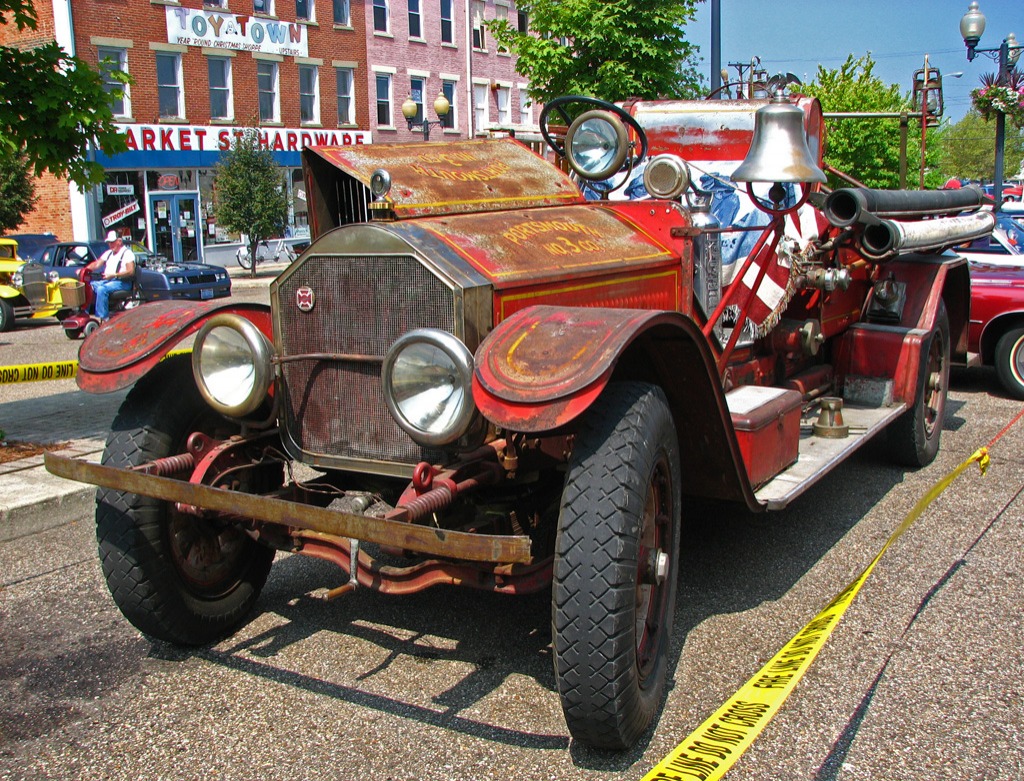 Vintage Fire Engine jigsaw puzzle in Cars & Bikes puzzles on TheJigsawPuzzles.com