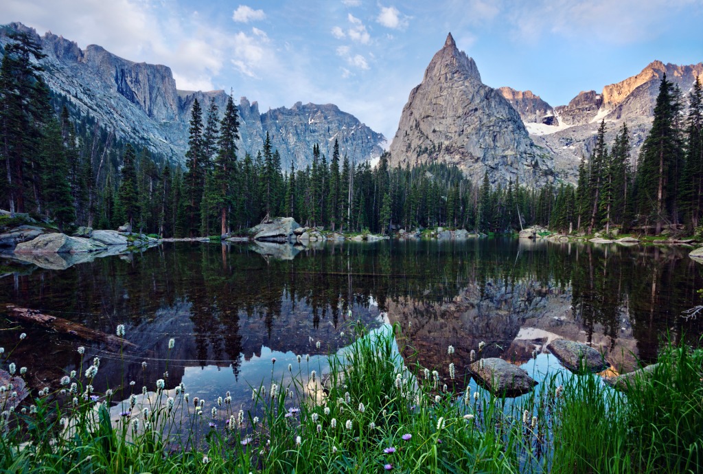 Lone Eagle Peak above Mirror Pond jigsaw puzzle in Great Sightings puzzles on TheJigsawPuzzles.com