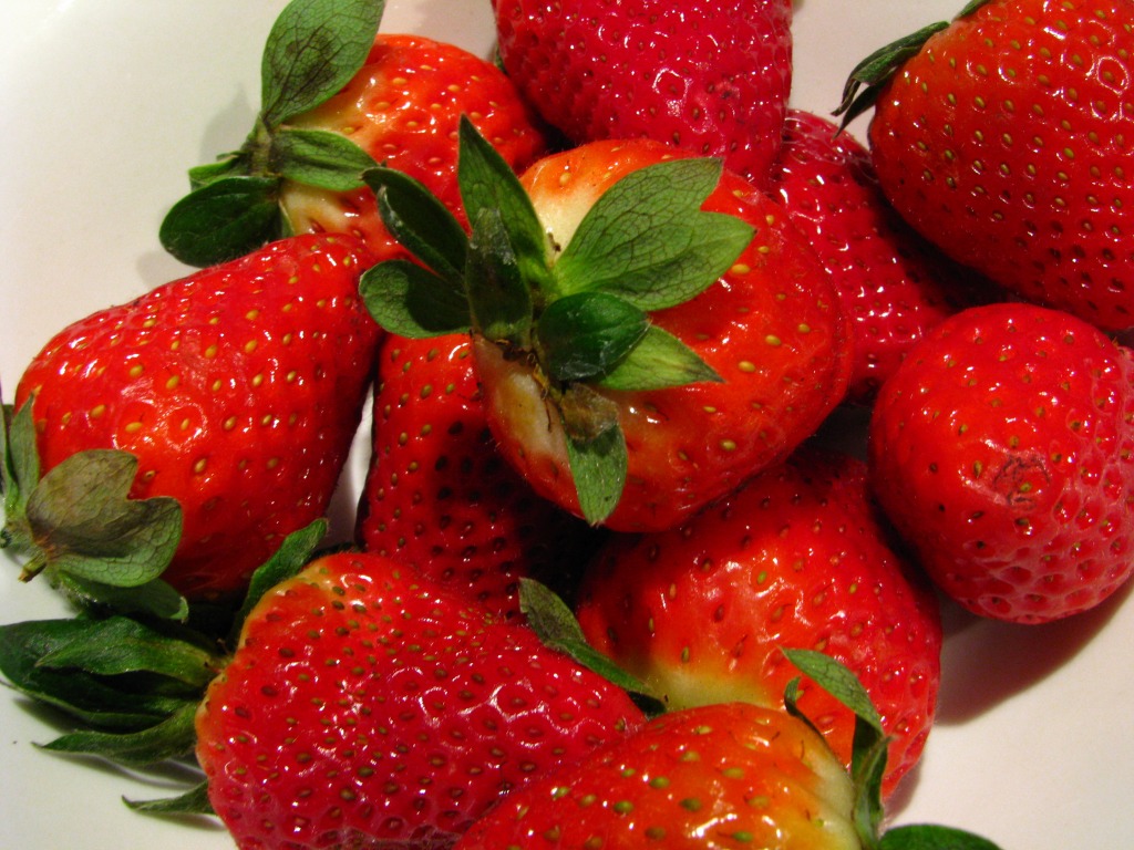 I Love Strawberries jigsaw puzzle in Fruits & Veggies puzzles on TheJigsawPuzzles.com