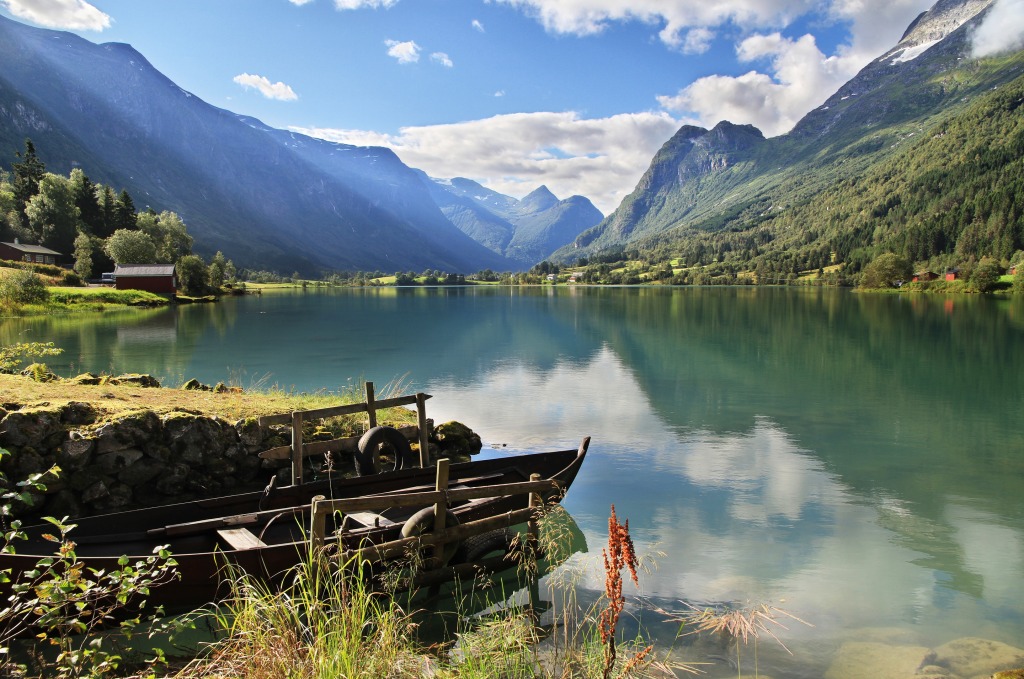 Floen Lake in Oldedalen, Norway jigsaw puzzle in Great Sightings puzzles on TheJigsawPuzzles.com