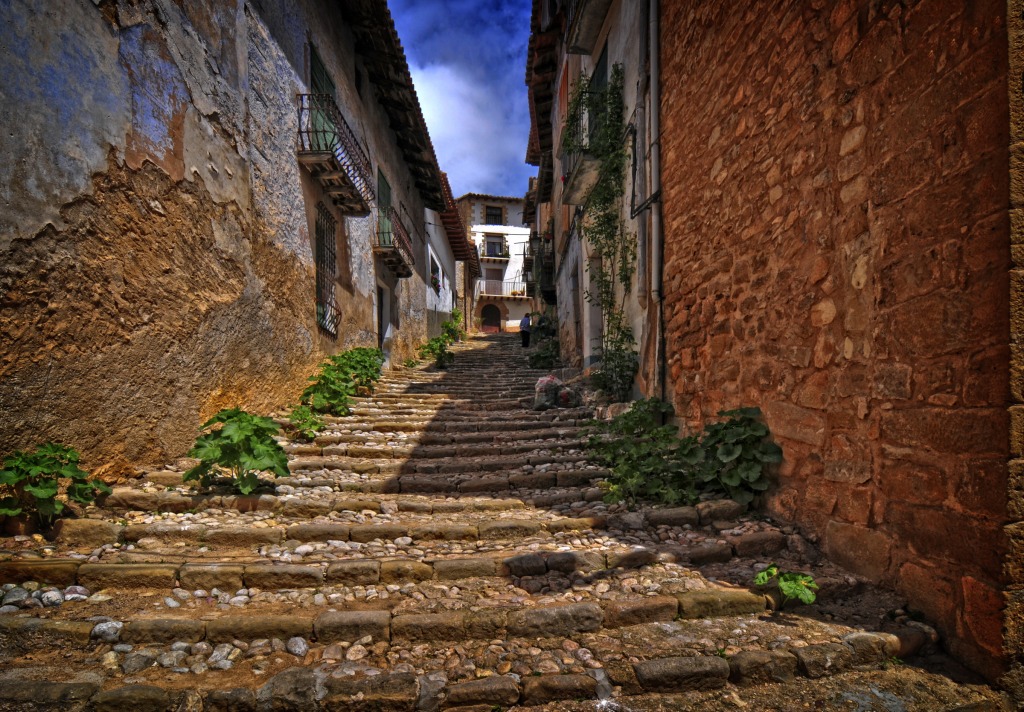 Valderrobres jigsaw puzzle in Paysages urbains puzzles on TheJigsawPuzzles.com