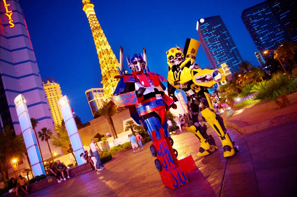 Las Vegas Transformers jigsaw puzzle in People puzzles on TheJigsawPuzzles.com