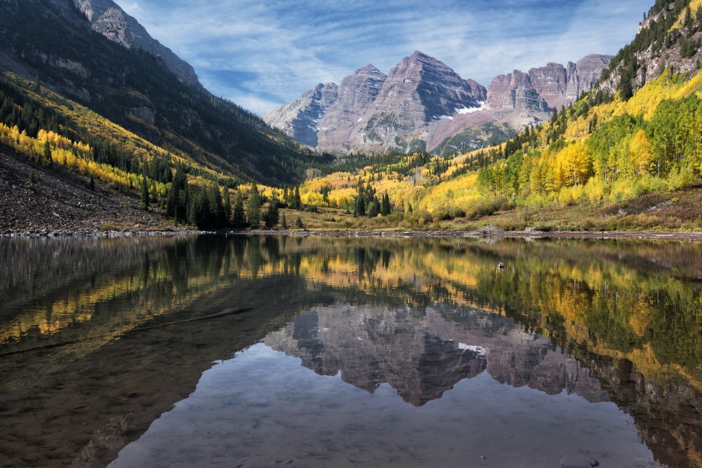 Maroon Lake jigsaw puzzle in Puzzle of the Day puzzles on TheJigsawPuzzles.com