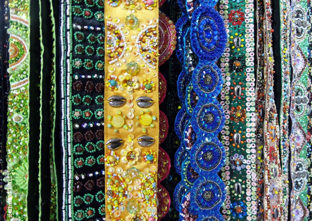 Indonesische Perlenarbeit jigsaw puzzle in Handgemacht puzzles on TheJigsawPuzzles.com
