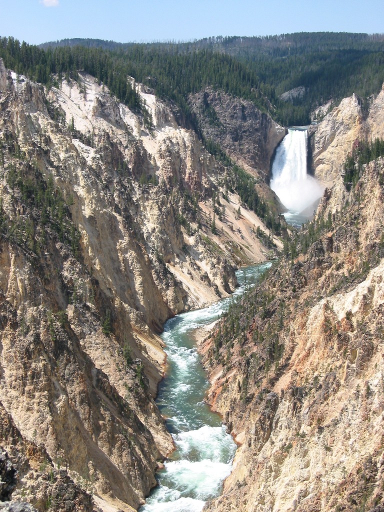 Nieder-Wasserfall von dem Yellowstone-Fluss jigsaw puzzle in Wasserfälle puzzles on TheJigsawPuzzles.com