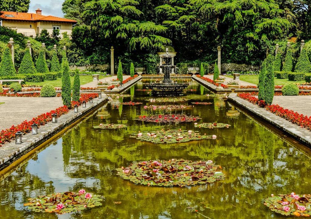Compton Acres Water Garden jigsaw puzzle in Flowers puzzles on TheJigsawPuzzles.com