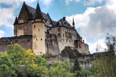 Vianden Castle, Luxembourg jigsaw puzzle in Castles puzzles on ...