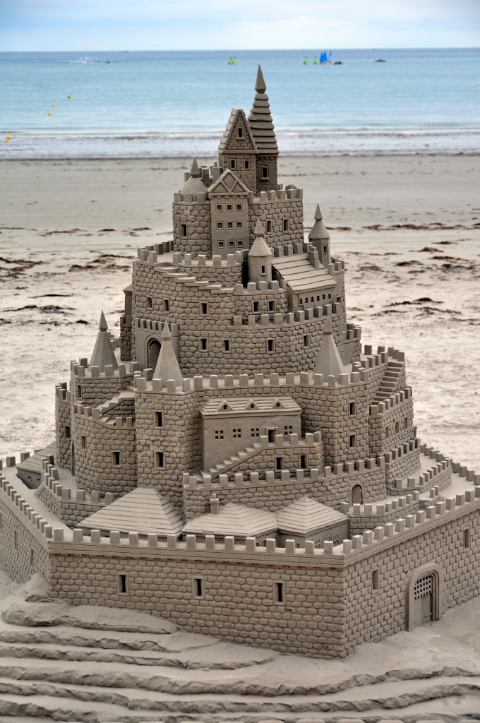 Ultimate Sand Castle jigsaw puzzle in Castles puzzles on TheJigsawPuzzles.com