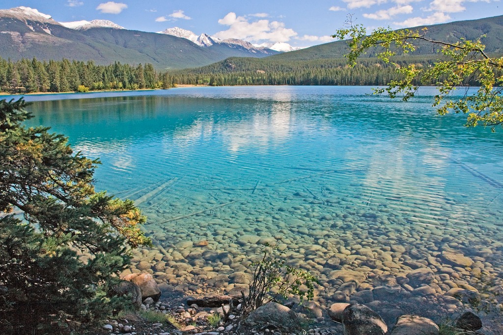 Lake Annette, Alberta, Canada jigsaw puzzle in Great Sightings puzzles on TheJigsawPuzzles.com