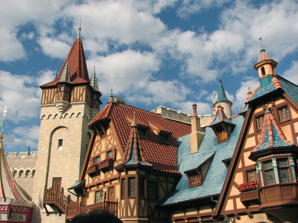 Fantasyland Bavarian Architecture jigsaw puzzle in Puzzle of the Day puzzles on TheJigsawPuzzles.com