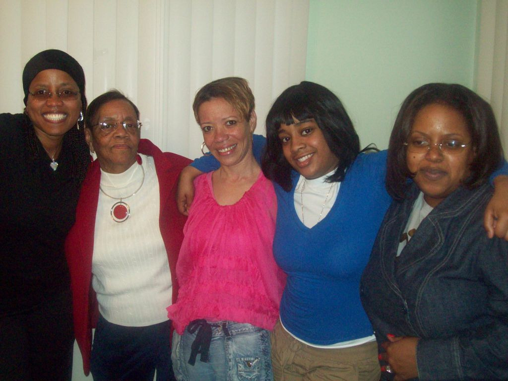 Tinys%20pictures%20152 jigsaw puzzle in david cryor puzzles on TheJigsawPuzzles.com