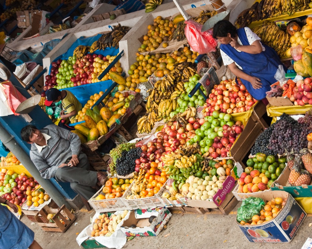 Fruit Sellers, Peru jigsaw puzzle in Fruits & Veggies puzzles on TheJigsawPuzzles.com