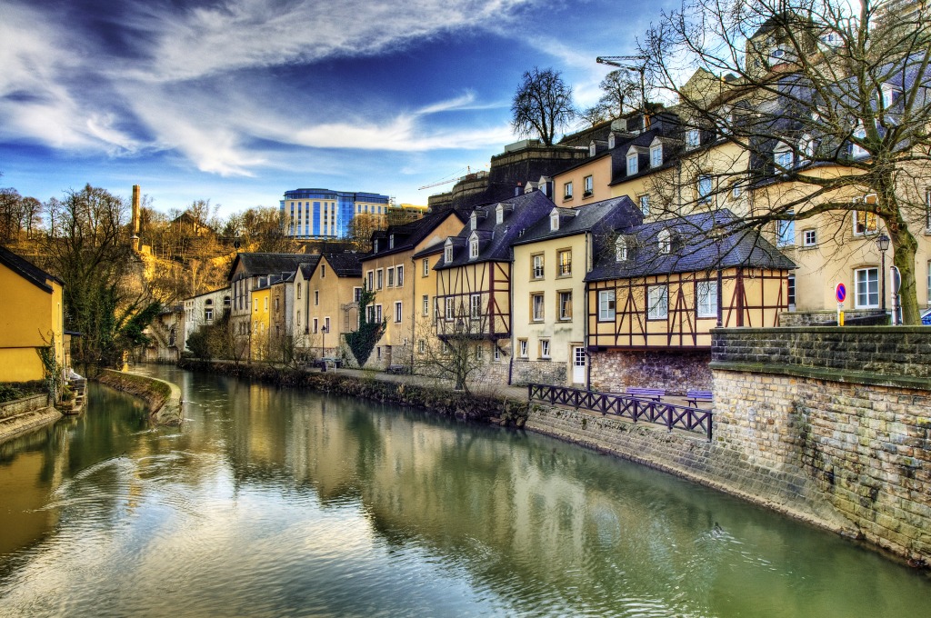 Alzette jigsaw puzzle in Street View puzzles on TheJigsawPuzzles.com