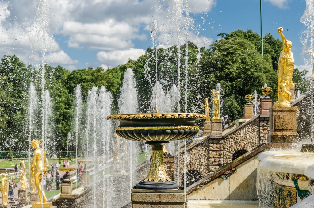 Sculptures on the Grand Cascade of Peterhof jigsaw puzzle in Waterfalls puzzles on TheJigsawPuzzles.com