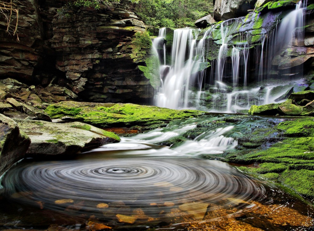 West Virginia Waterfalls jigsaw puzzle in Waterfalls puzzles on TheJigsawPuzzles.com