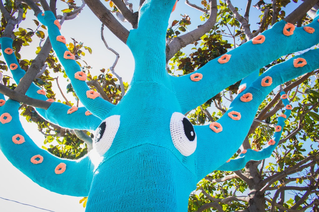 Arbre calamar fait au tricot jigsaw puzzle in Bricolage puzzles on TheJigsawPuzzles.com