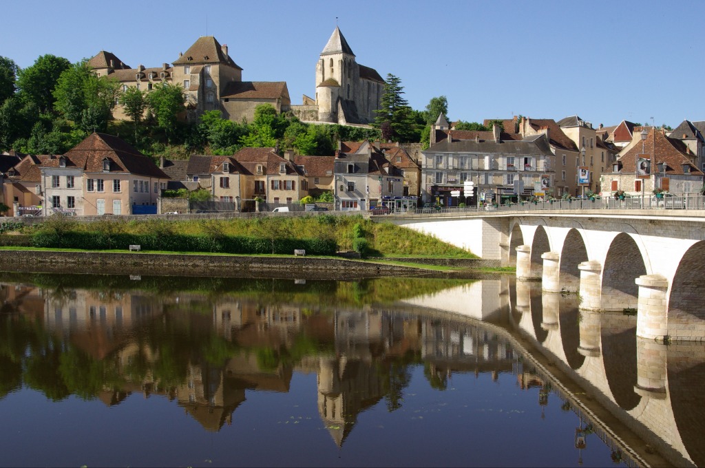 Naillac Castle, Le Blanc, France jigsaw puzzle in Bridges puzzles on TheJigsawPuzzles.com