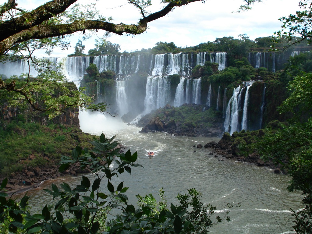 Iguazu Falls jigsaw puzzle in Waterfalls puzzles on TheJigsawPuzzles.com