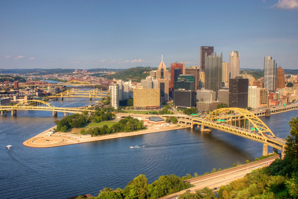 Downtown Pittsburgh from Mount Washington jigsaw puzzle in Bridges puzzles on TheJigsawPuzzles.com