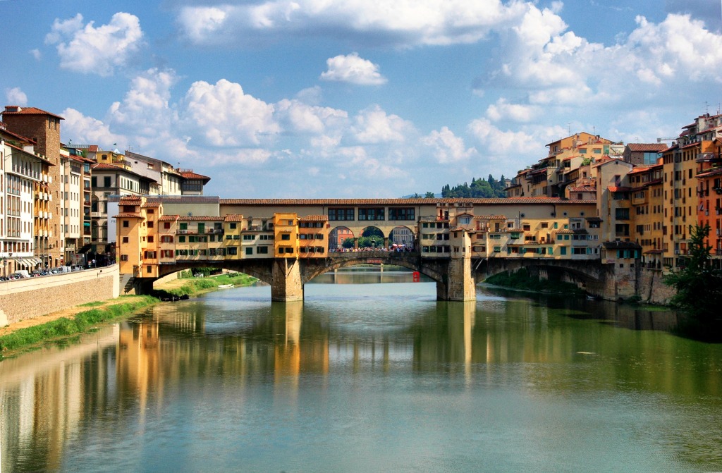 Ponte Vecchio in Florence, Italy jigsaw puzzle in Bridges puzzles on TheJigsawPuzzles.com