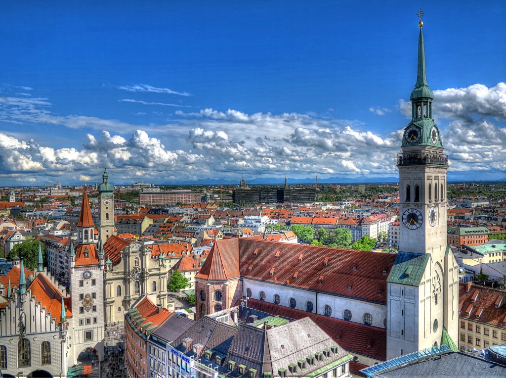 Old Town Hall, Munich, Germany jigsaw puzzle in Street View puzzles on TheJigsawPuzzles.com