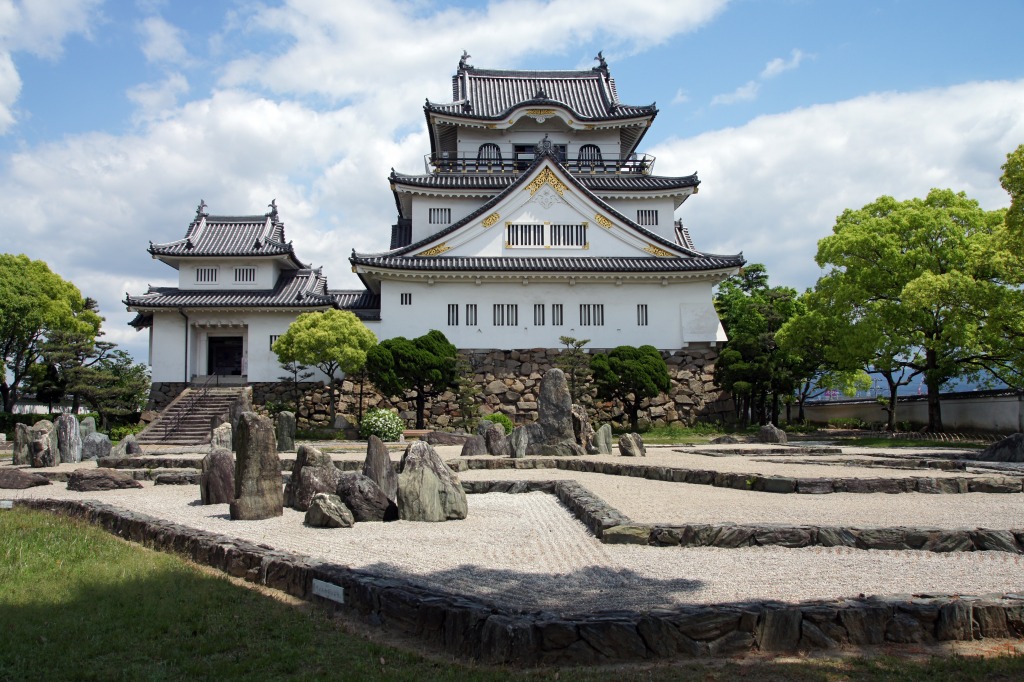 Kishiwada-Schloss, Präfektur Ōsaka, Japan jigsaw puzzle in Schlösser puzzles on TheJigsawPuzzles.com