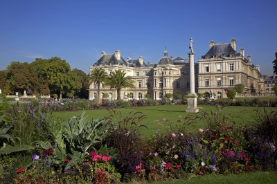 Luxembourg Palace, Paris, France jigsaw puzzle in Castles puzzles on ...