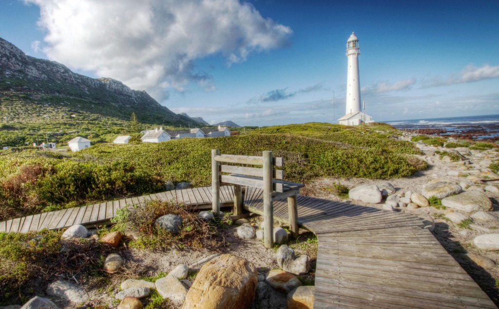 Slangkop Lighthouse near Cape Town jigsaw puzzle in Great Sightings puzzles on TheJigsawPuzzles.com