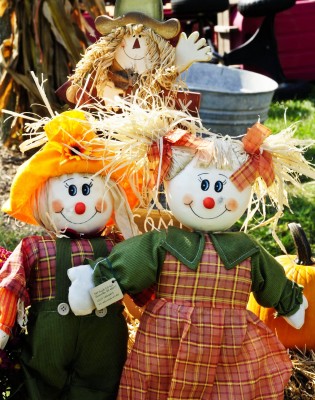 Scarecrow Family jigsaw puzzle in Halloween puzzles on TheJigsawPuzzles.com