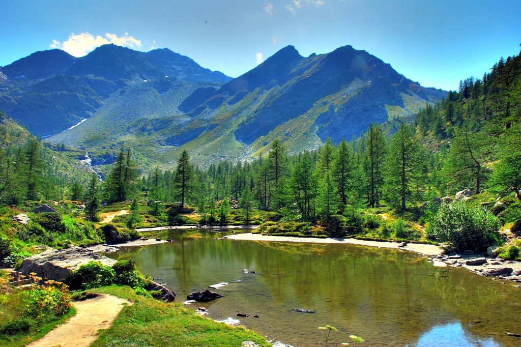 Arpy Lake, Italy jigsaw puzzle in Great Sightings puzzles on TheJigsawPuzzles.com