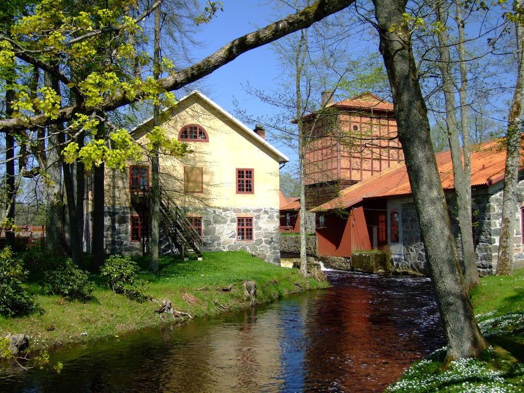 Huseby Bruk Mill jigsaw puzzle in Waterfalls puzzles on TheJigsawPuzzles.com