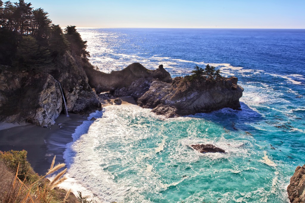 McWay Cove, Julia Pfeiffer Burns State Park jigsaw puzzle in Waterfalls puzzles on TheJigsawPuzzles.com