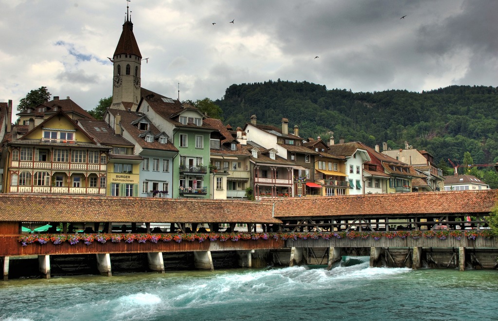 Thun Hafengebiet und Brücke, Schweiz jigsaw puzzle in Brücken puzzles on TheJigsawPuzzles.com