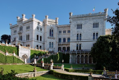 Castello di Miramare, Italy jigsaw puzzle in Castles puzzles on ...