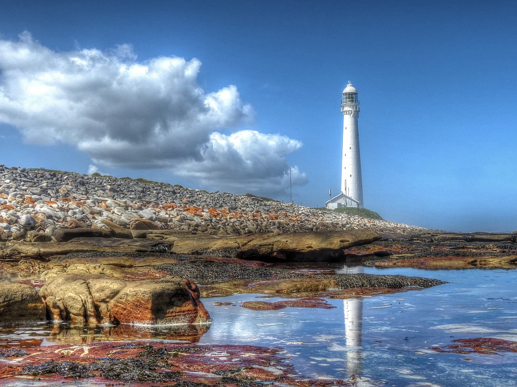 Slangkop Lighthouse, Cape Town, South Africa jigsaw puzzle in Great Sightings puzzles on TheJigsawPuzzles.com