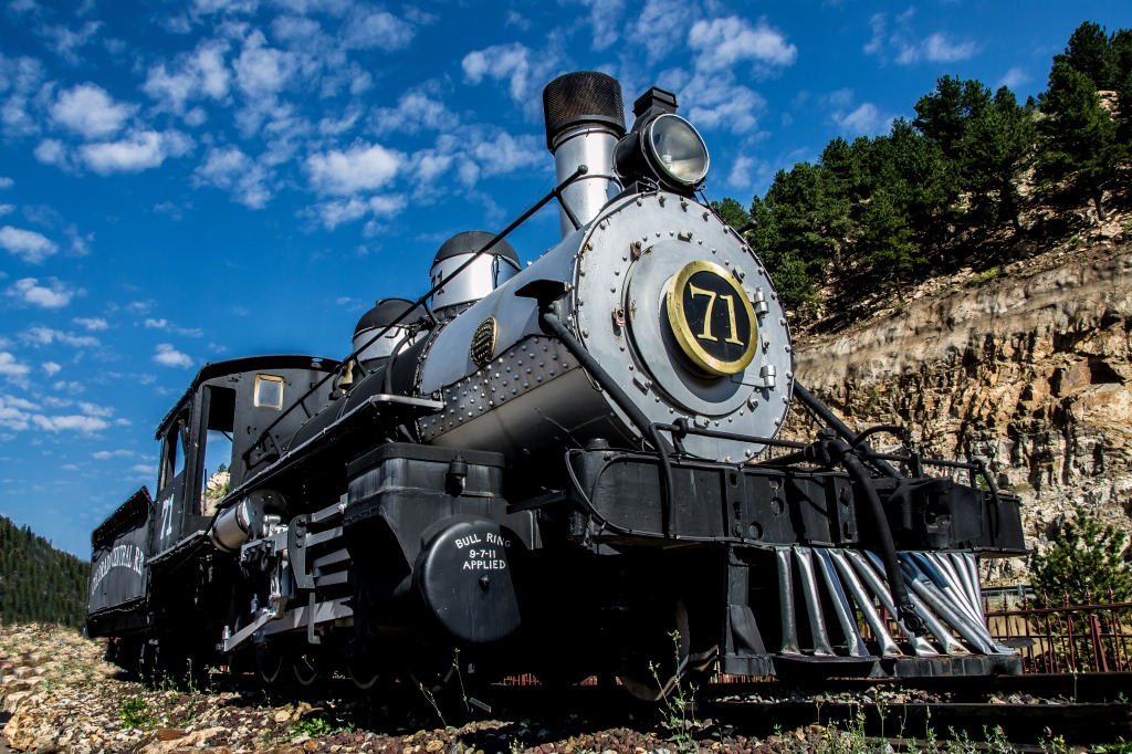 Locomotive jigsaw puzzle in Puzzle of the Day puzzles on TheJigsawPuzzles.com