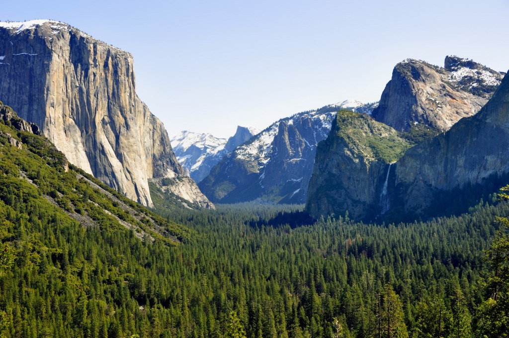 Yosemite Valley Tunnel View jigsaw puzzle in Waterfalls puzzles on TheJigsawPuzzles.com